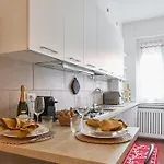 Incantevole A Como