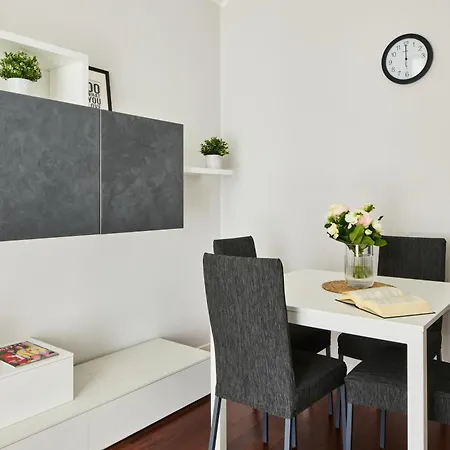 Incantevole A Apartment *